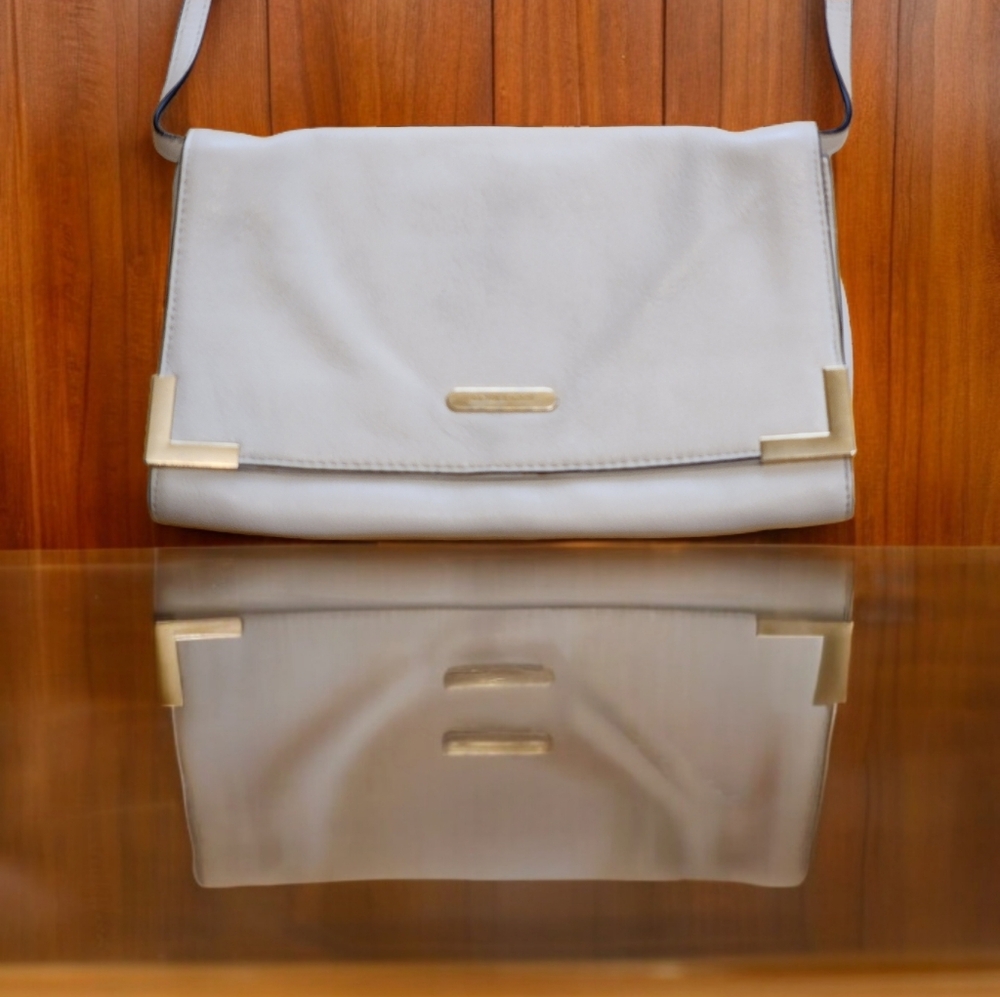 MICHAEL KORS BEVERLY CONVERTIBLE CLUTCH SHOULDER BAG CREAM PEBBLED LEATHER
